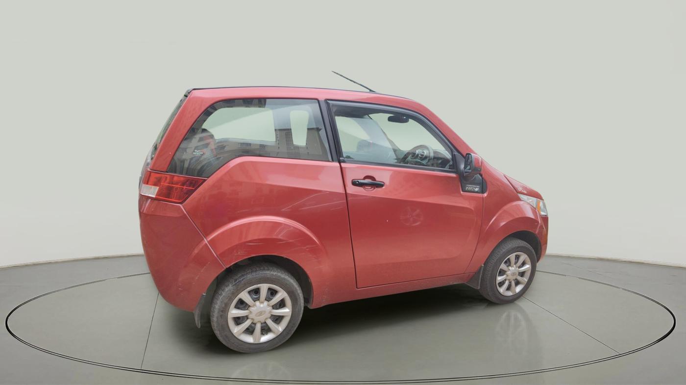 2015 Mahindra E2O T2, Electric, Automatic, 51,135 km, exterior