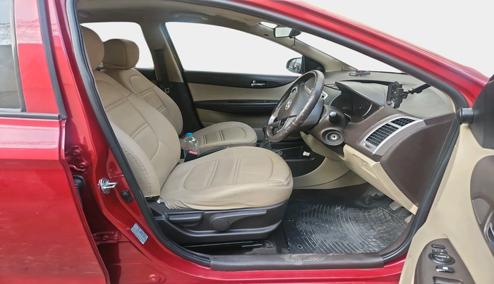 2011 Hyundai i20 ASTA 1.2, Petrol, Manual, 54,207 km, interior