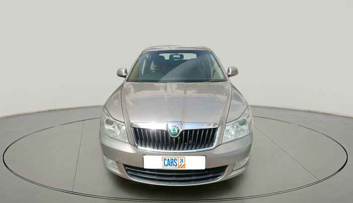 2011 Skoda Laura AMBIENTE 1.8 TSI, Petrol, Manual, 1,00,486 km, exterior