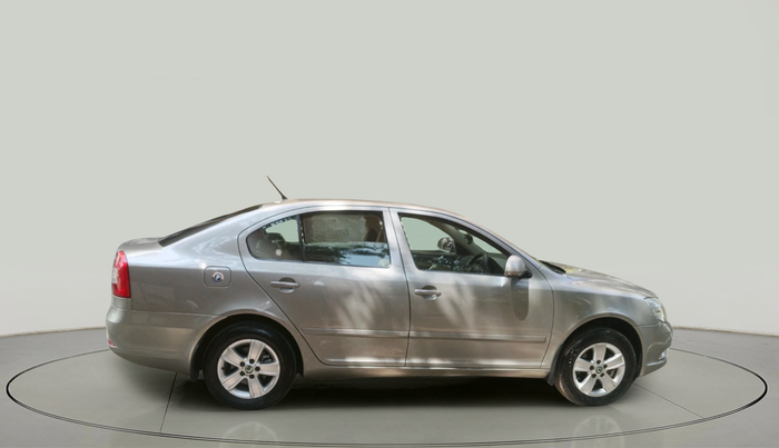 2011 Skoda Laura AMBIENTE 1.8 TSI, Petrol, Manual, 1,00,486 km, exterior