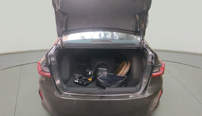 2022 Honda City 1.5L I-VTEC VX, Petrol, Manual, 28,451 km, exterior