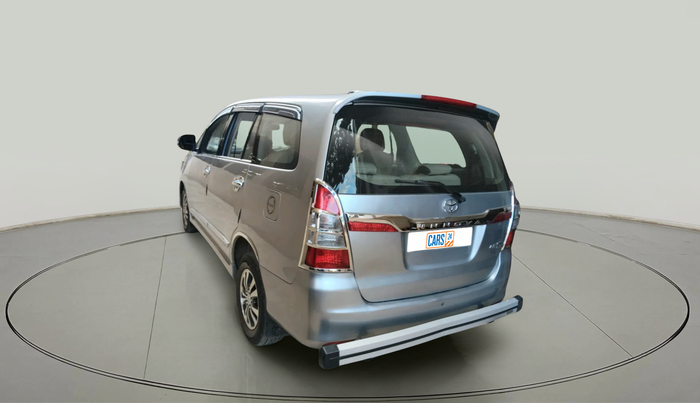 2015 Toyota Innova 2.5 VX 7 STR, Diesel, Manual, 1,45,097 km, exterior