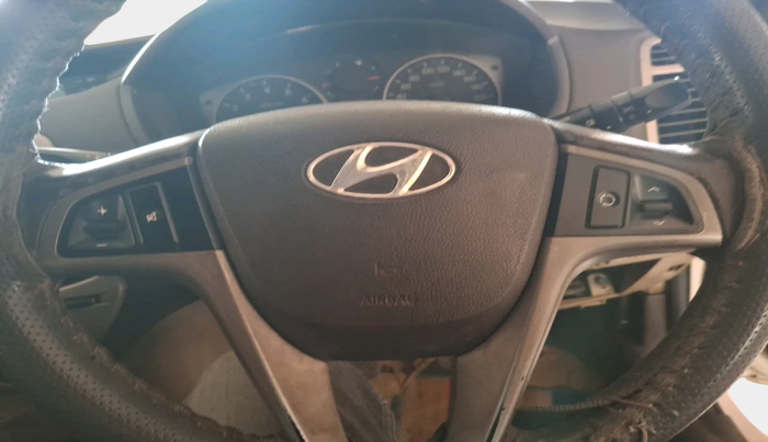 2011 Hyundai i20 SPORTZ 1.2, Petrol, Manual, 1,08,611 km, interior