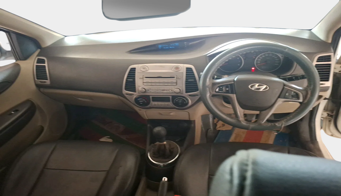 2011 Hyundai i20 SPORTZ 1.2, Petrol, Manual, 1,08,611 km, interior