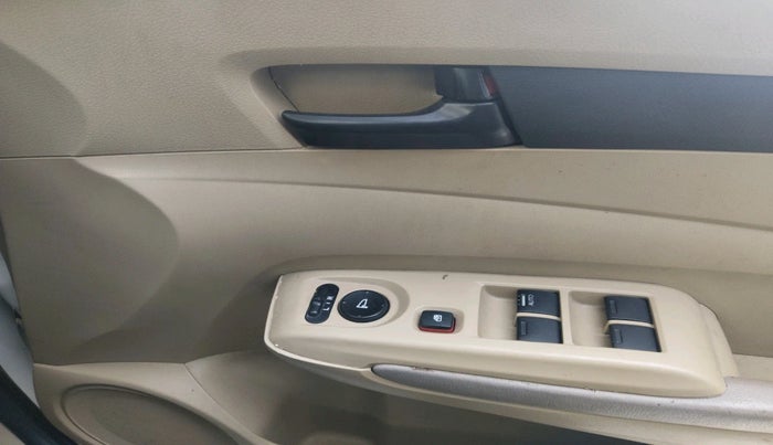 2010 Honda City 1.5L I-VTEC S MT, Petrol, Manual, 99,270 km, interior