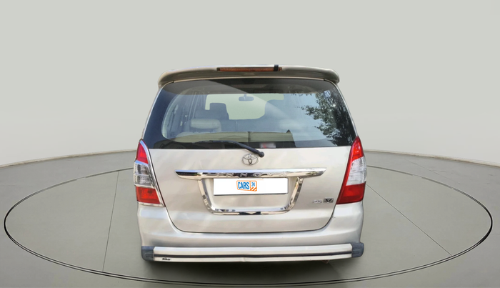 2013 Toyota Innova 2.5 VX 8 STR, Diesel, Manual, 2,33,460 km, exterior