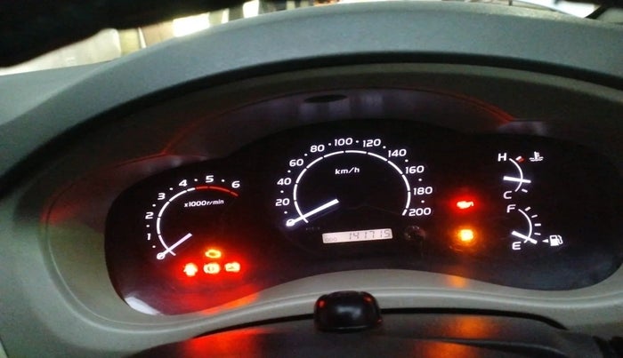 2011 Toyota Innova 2.5 G4 7 STR, Diesel, Manual, 1,41,715 km, interior