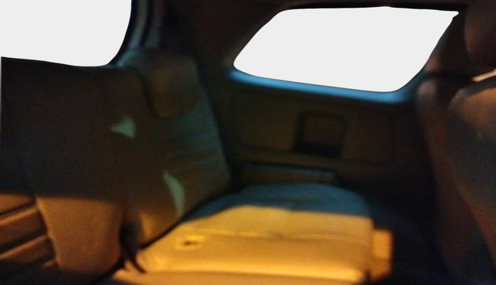 2011 Toyota Innova 2.5 G4 7 STR, Diesel, Manual, 1,41,715 km, interior