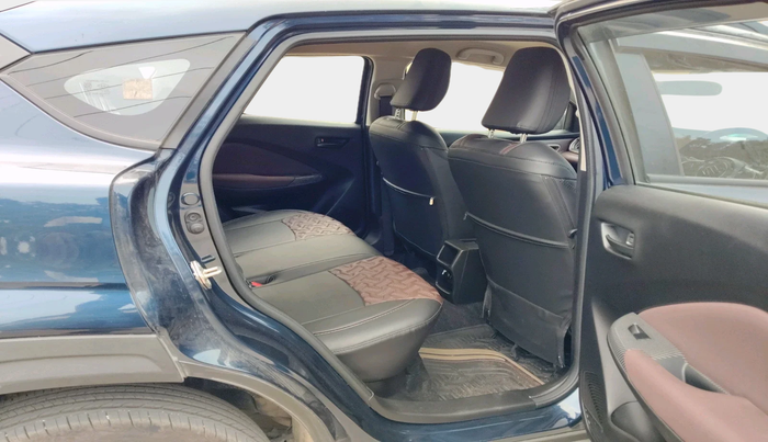 2024 Maruti FRONX DELTA PLUS 1.2L AGS, Petrol, Automatic, 2,688 km, interior