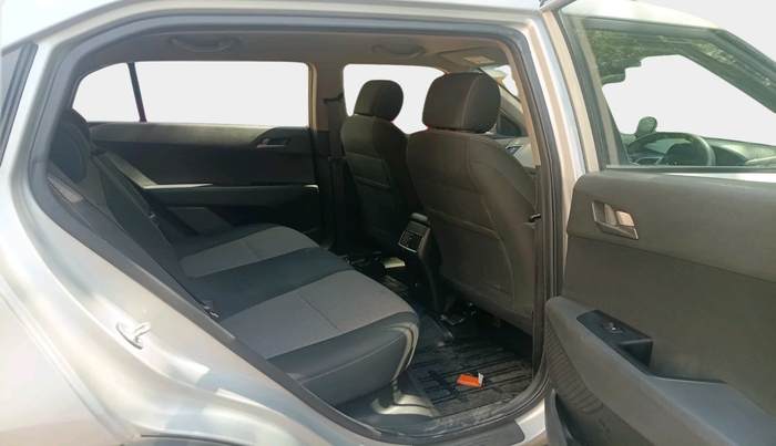 2017 Hyundai Creta SX PLUS 1.6 PETROL, Petrol, Manual, 51,009 km, interior