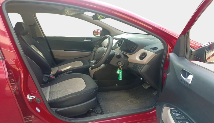 2017 Hyundai Grand i10 SPORTZ AT 1.2 KAPPA VTVT, Petrol, Automatic, 29,815 km, interior