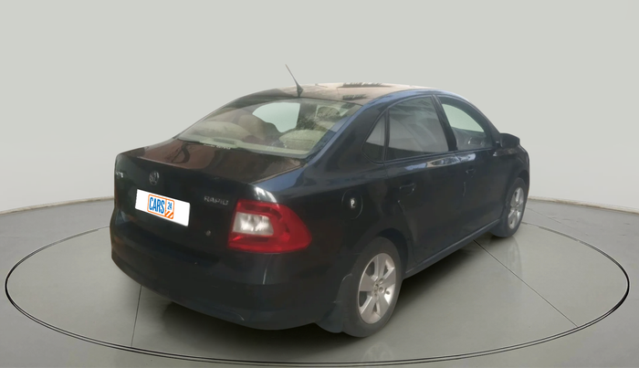 2018 Skoda Rapid AMBITION 1.6 MPI MT, Petrol, Manual, 35,425 km, exterior