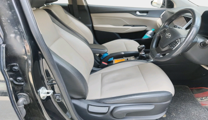 2018 Hyundai Verna 1.6 VTVT SX, Petrol, Manual, 89,008 km, interior