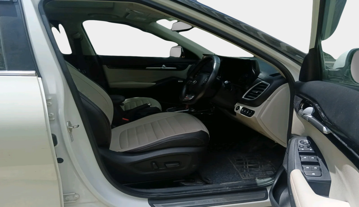 2019 KIA SELTOS GTX PLUS DCT 1.4 PETROL, Petrol, Automatic, 28,605 km, interior