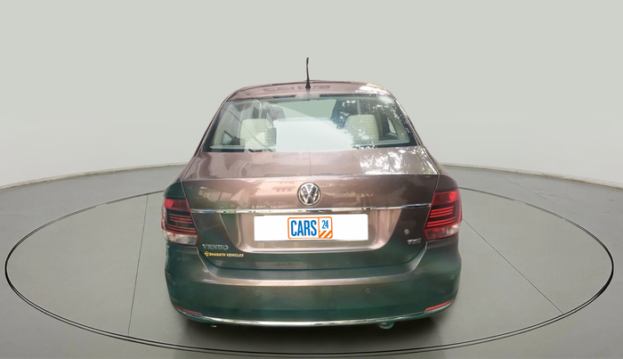 2017 Volkswagen Vento HIGHLINE PETROL AT, Petrol, Automatic, 1,39,969 km, exterior