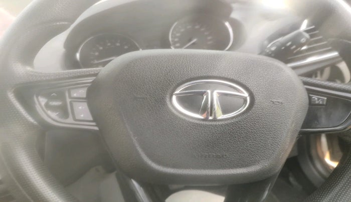 2018 Tata Tiago XZ PETROL, Petrol, Manual, 42,860 km, interior