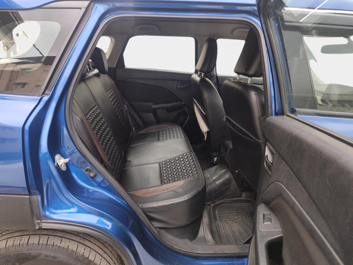 2022 Maruti BREZZA VXI SMART HYBRID, Petrol, Manual, 1,04,450 km, interior