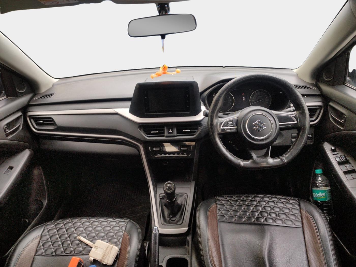 2022 Maruti BREZZA VXI SMART HYBRID, Petrol, Manual, 1,04,450 km, interior