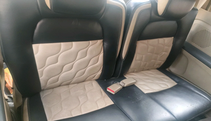 2015 Honda Mobilio 1.5L I-DTEC S, Diesel, Manual, 2,39,633 km, interior