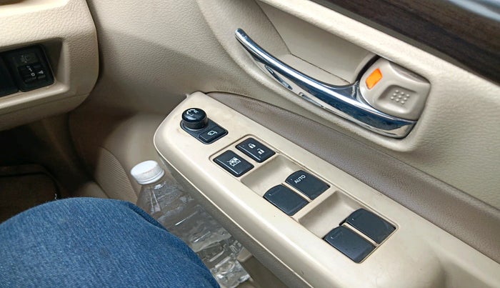 2017 Maruti Ciaz ZDI+ SHVS, Diesel, Manual, 89,303 km, interior