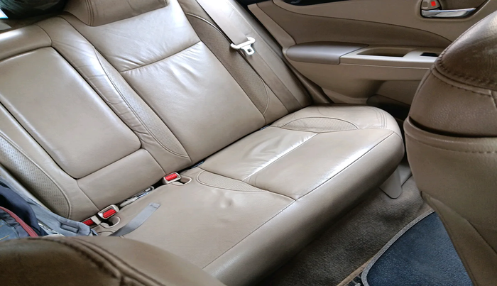 2017 Maruti Ciaz ZDI+ SHVS, Diesel, Manual, 89,303 km, interior