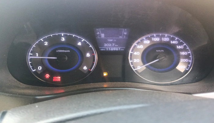 2012 Hyundai Verna FLUIDIC 1.6 CRDI SX, Diesel, Manual, 1,16,961 km, interior