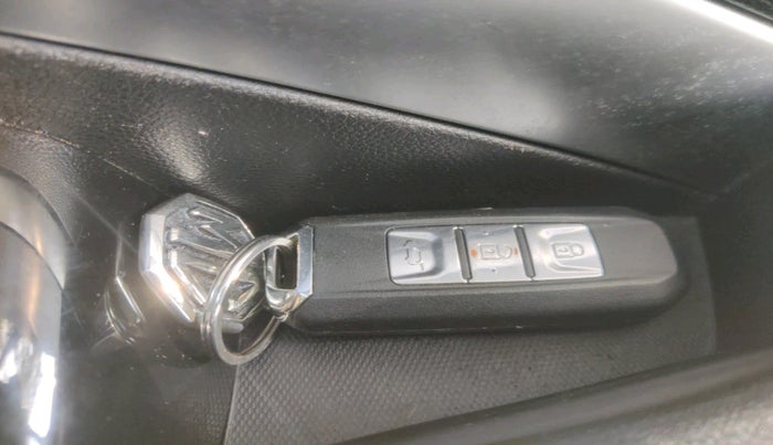 2019 MG HECTOR SHARP HYBRID 1.5 PETROL, Petrol, Manual, 57,025 km, interior