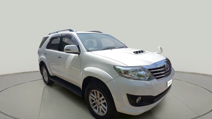 2012 Toyota Fortuner 3.0 SPORTIVO 4X2 AT, Diesel, Automatic, 8,35,050 km, exterior