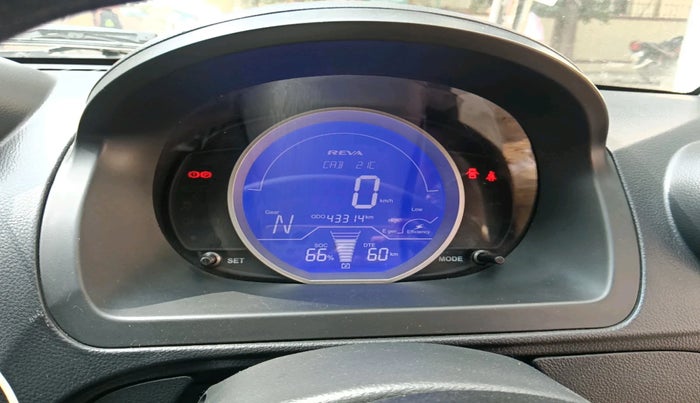2016 Mahindra E2O T2, Electric, Automatic, 43,314 km, interior