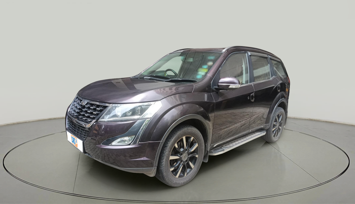 2019 Mahindra XUV500 W11 AT, Diesel, Automatic, 81,000 km, exterior
