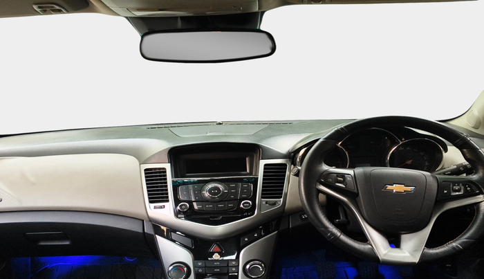 2011 Chevrolet Cruze LTZ, Diesel, Manual, 1,09,008 km, interior