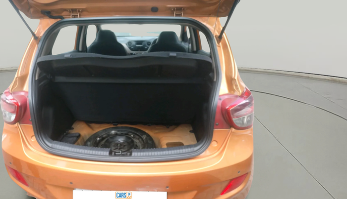 2015 Hyundai Grand i10 SPORTZ 1.2 KAPPA VTVT, Petrol, Manual, 82,105 km, exterior