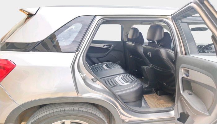 2018 Maruti Vitara Brezza ZDI PLUS, Diesel, Manual, 1,30,587 km, interior