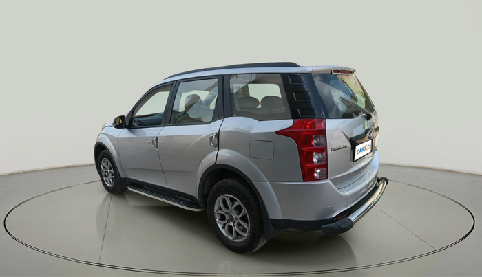 2017 Mahindra XUV500 W6, Diesel, Manual, 73,475 km, exterior