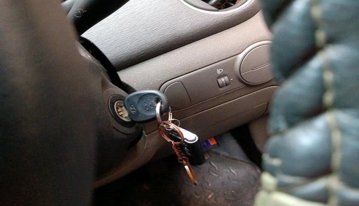 2011 Hyundai i10 MAGNA 1.1, Petrol, Manual, 43,151 km, interior