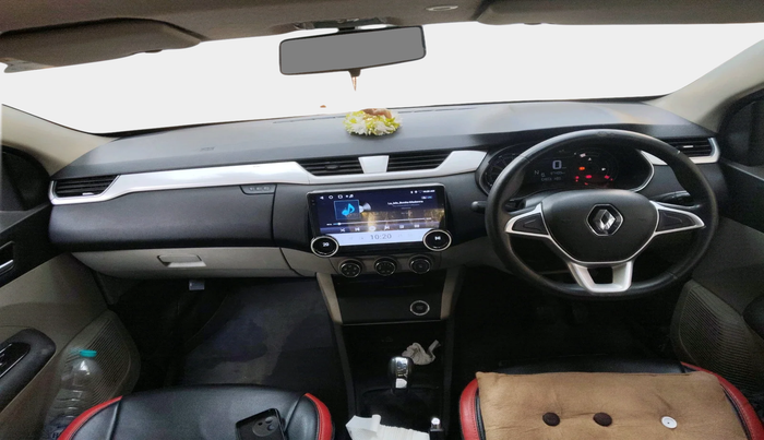 2020 Renault TRIBER RXZ AMT, Petrol, Automatic, 97,409 km, interior