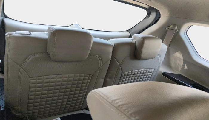 2024 Maruti Ertiga VXi (O), Petrol, Manual, 19,252 km, interior