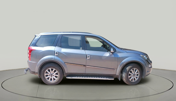 2015 Mahindra XUV500 W10, Diesel, Manual, 1,16,612 km, exterior