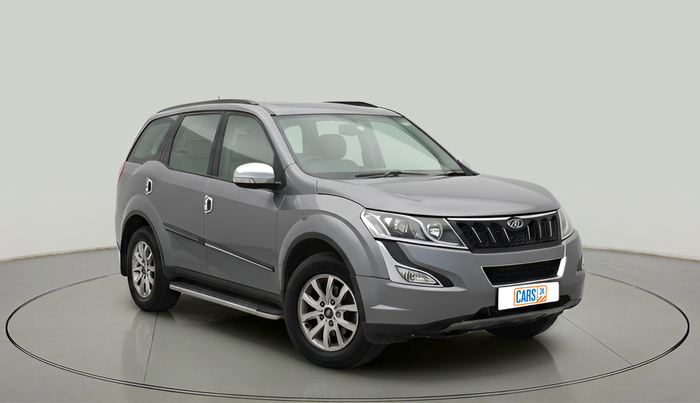 2015 Mahindra XUV500 W10, Diesel, Manual, 1,16,612 km, exterior