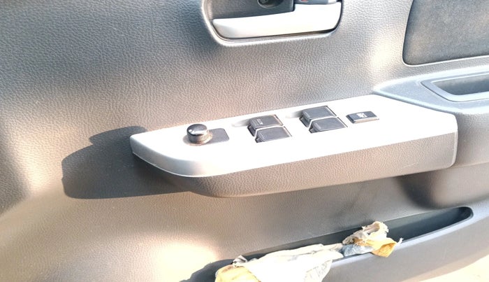 2011 Maruti Wagon R 1.0 VXI, Petrol, Manual, 72,040 km, interior