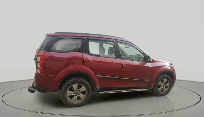 2013 Mahindra XUV500 W8, Diesel, Manual, 2,36,884 km, exterior