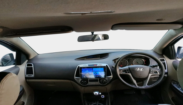 2011 Hyundai i20 ASTA 1.4 AT, Petrol, Automatic, 1,20,420 km, interior