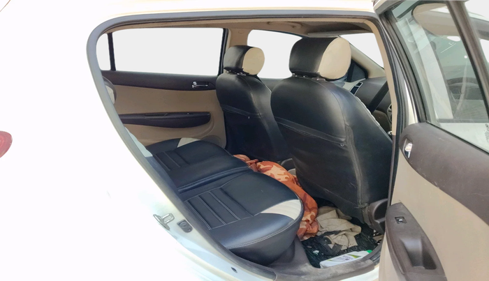 2011 Hyundai i20 ASTA 1.4 AT, Petrol, Automatic, 1,20,420 km, interior