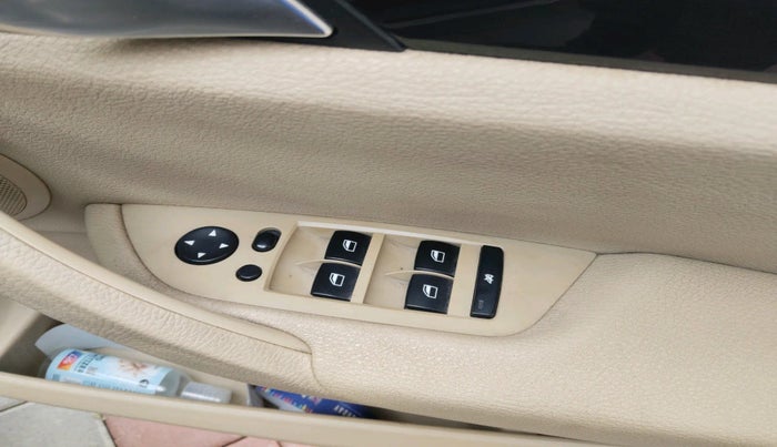 2011 BMW X1 sDrive20d, Diesel, Automatic, 1,11,263 km, interior