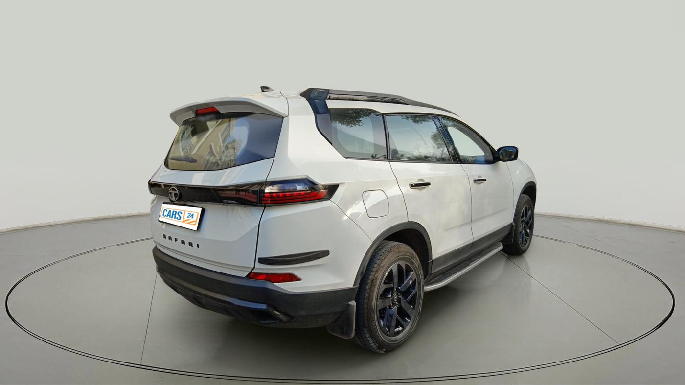 2023 Tata Safari XZA PLUS O ADVENTURE, Diesel, Automatic, 27,500 km, exterior