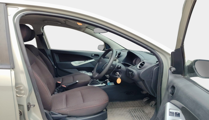 2011 Ford Figo ZXI 1.4 DIESEL, Diesel, Manual, 65,300 km, interior