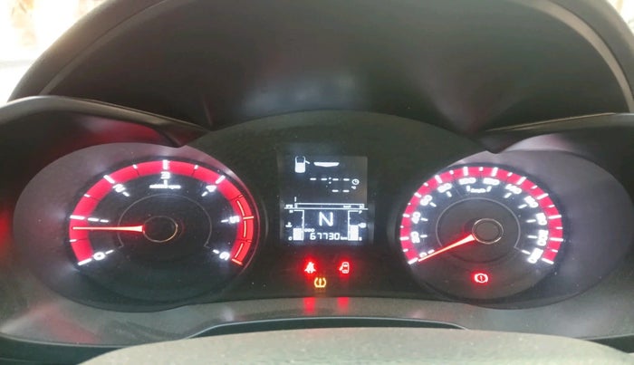 2022 Mahindra XUV300 W6 1.5 Sunroof Diesel, Diesel, Manual, 67,730 km, interior