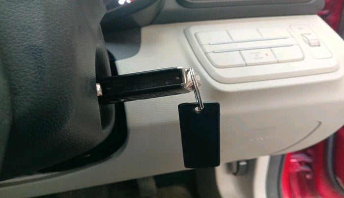 2022 Mahindra XUV300 W6 1.5 Sunroof Diesel, Diesel, Manual, 67,730 km, interior