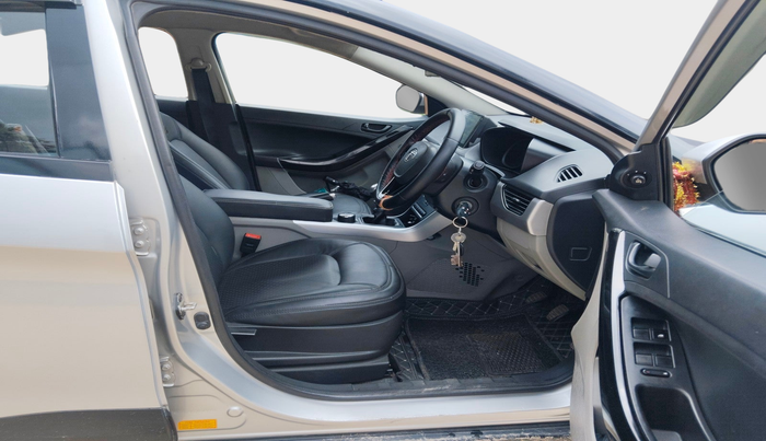 2019 Tata NEXON XM PETROL, Petrol, Manual, 57,195 km, interior