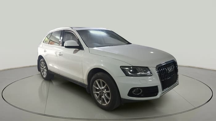 2013 Audi Q5 2.0 TDI QUATTRO, Diesel, Automatic, 1,71,739 km, exterior